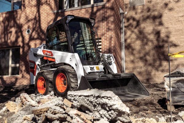 BobCAT 450S - Image 2